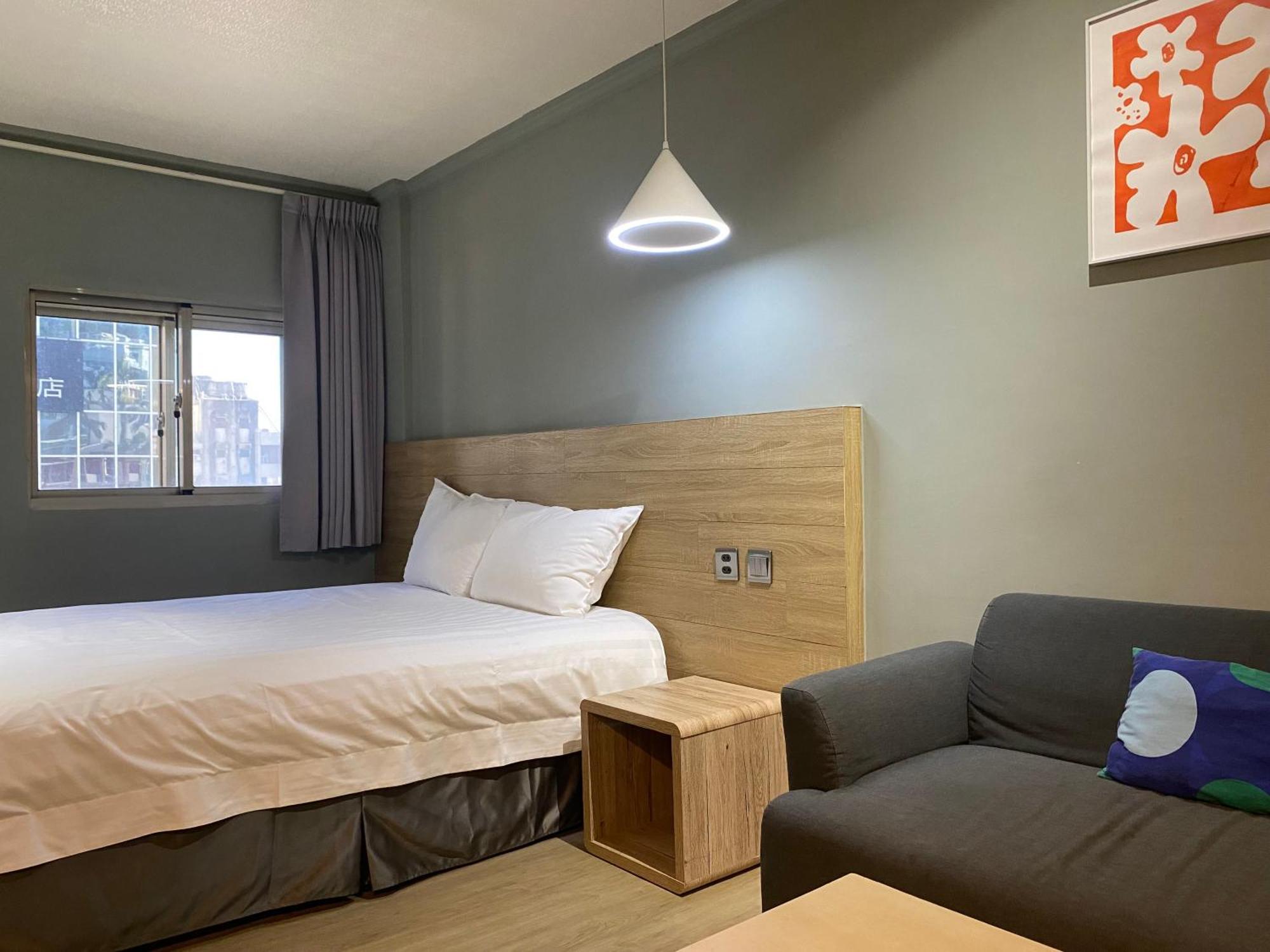 Prince Hotel Jiaoxi Buitenkant foto