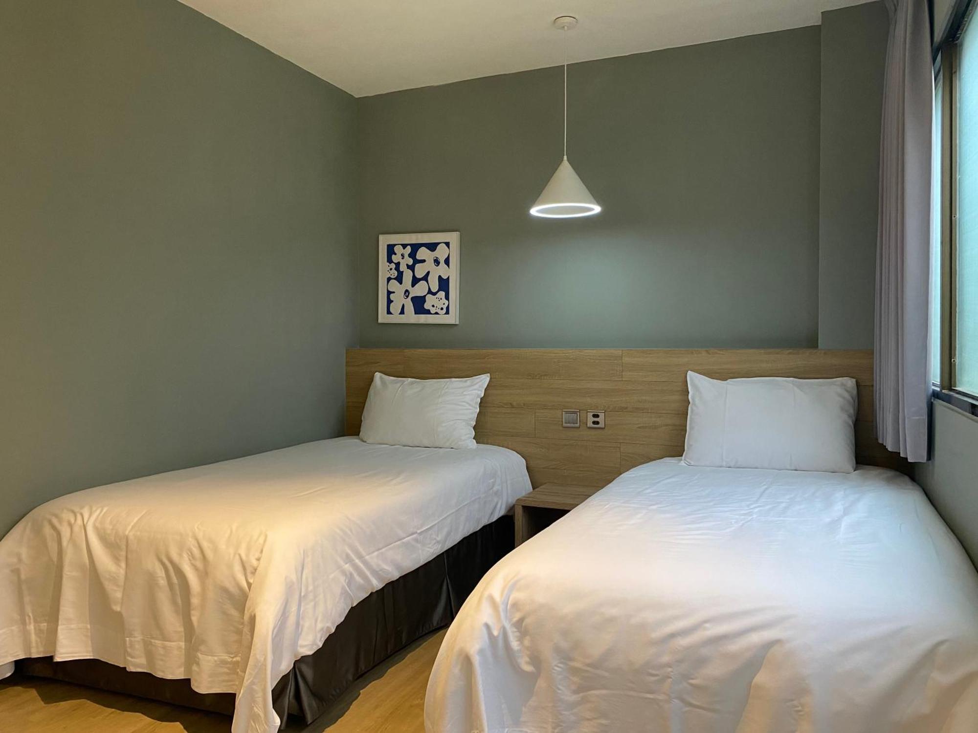 Prince Hotel Jiaoxi Buitenkant foto
